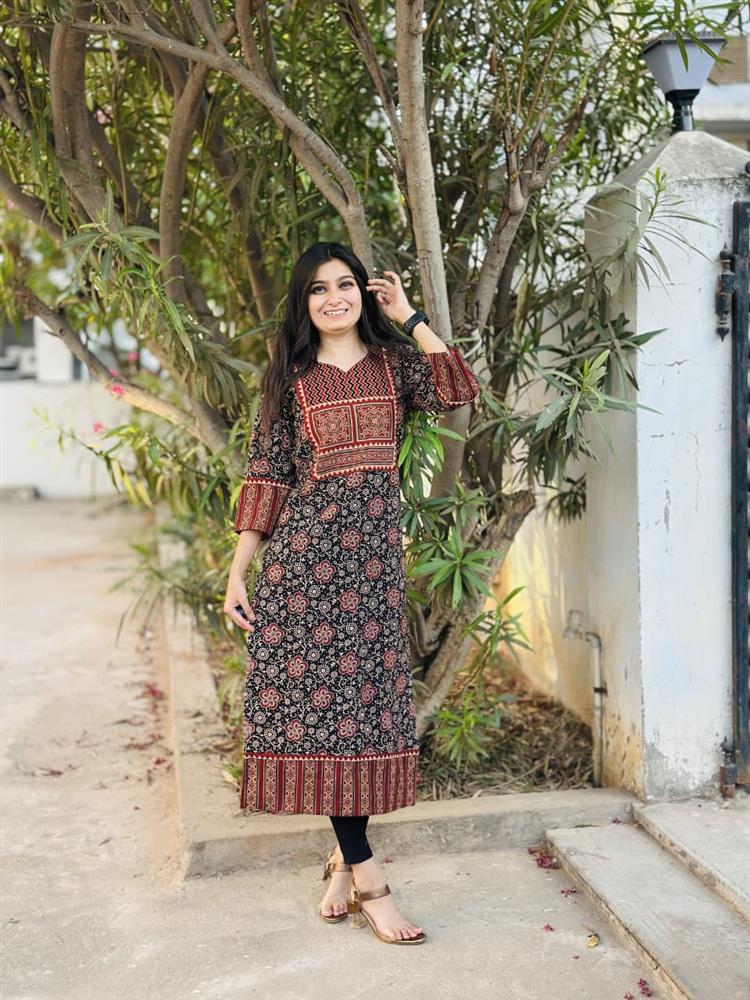 Ajrakh Vegetable Print Straight Kurti 