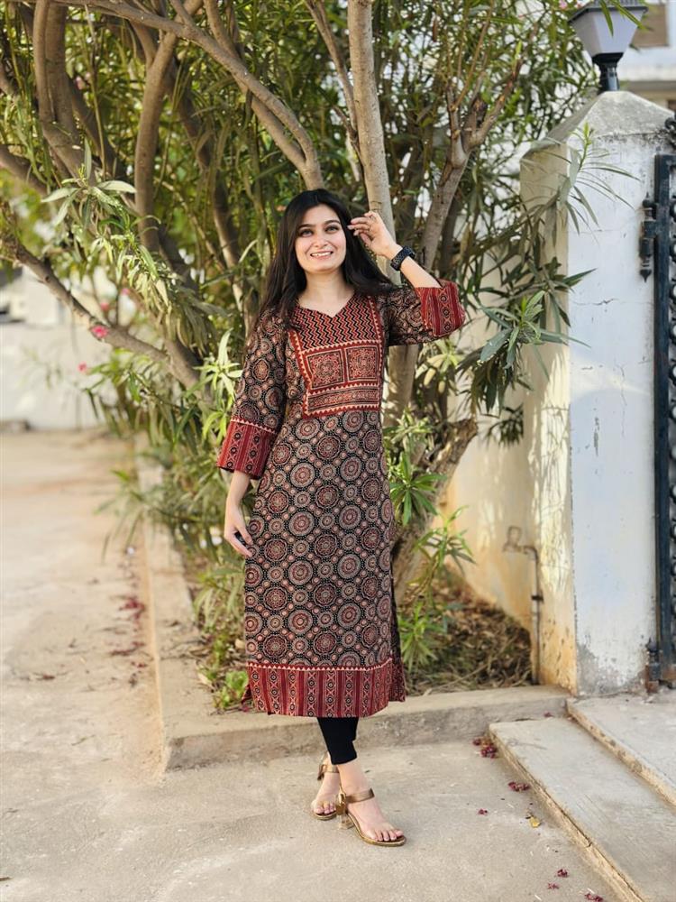 Ajrakh Vegetable Print Straight Kurti 