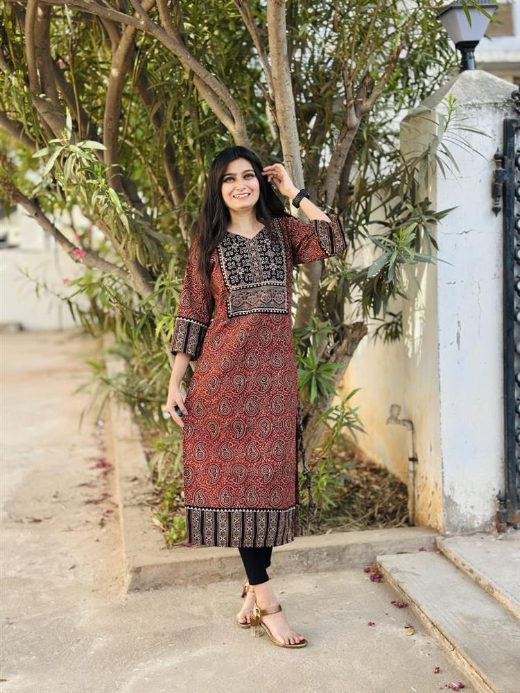 Ajrakh Vegetable Print Straight Kurti 