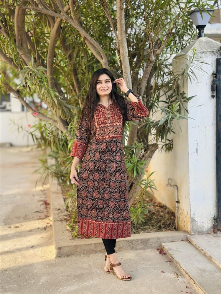 Ajrakh Vegetable Print Straight Kurti 