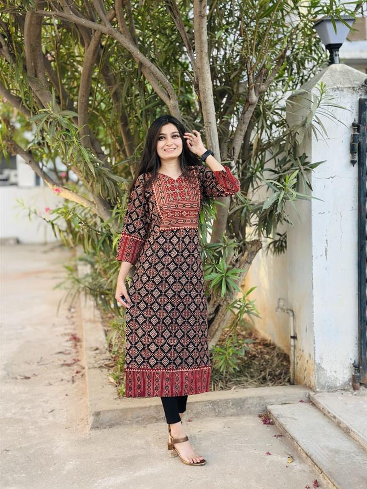Ajrakh Vegetable Print Straight Kurti 
