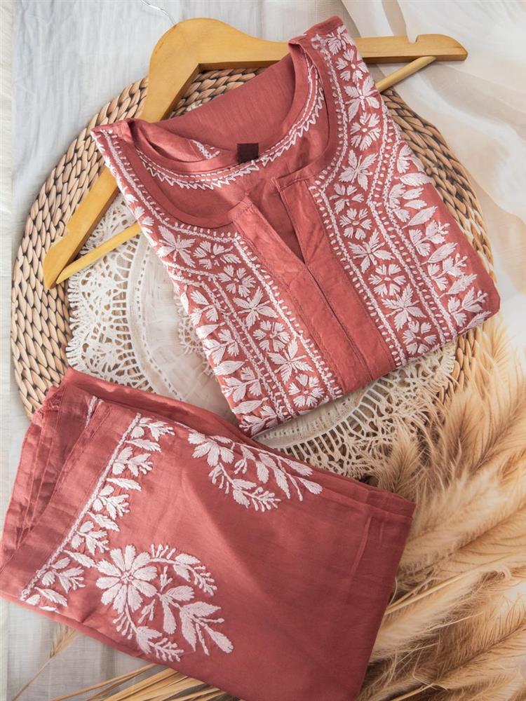 Daman Chikankari kurti Set