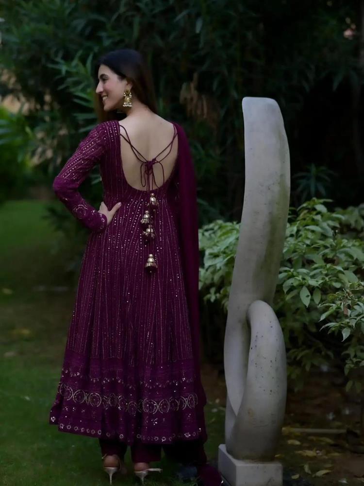 Kali Cut Anarkali Suit Set