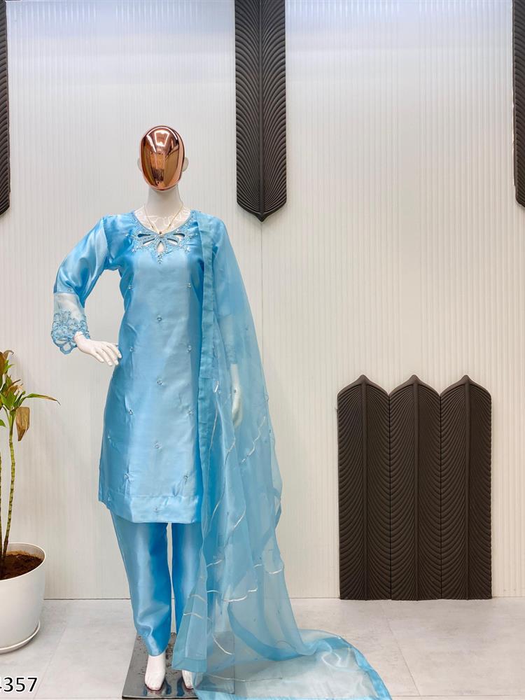 Designer Exclusive 3 Piece Suit 