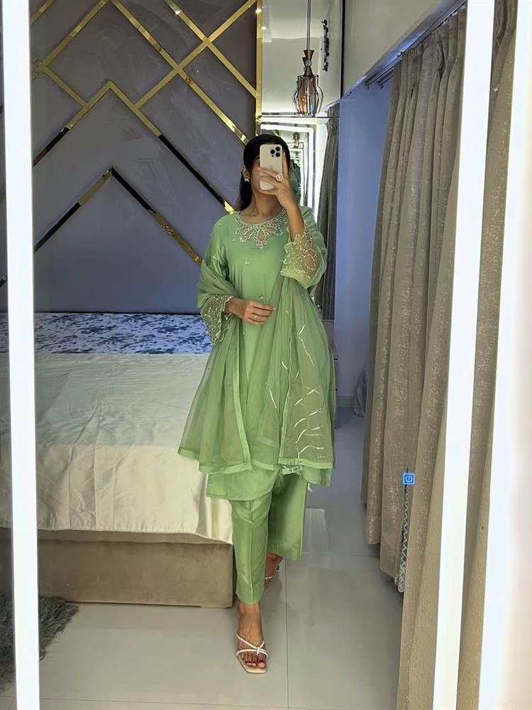 Designer Exclusive 3 Piece Suit 