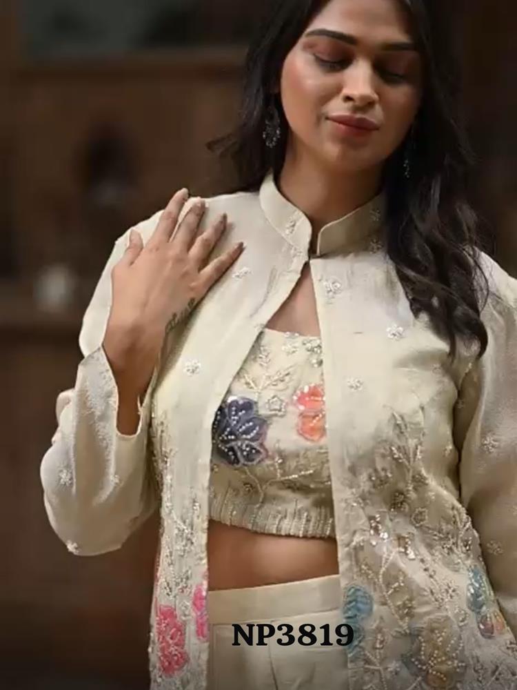 Premium Pure Tissue with Jacket Pallazo