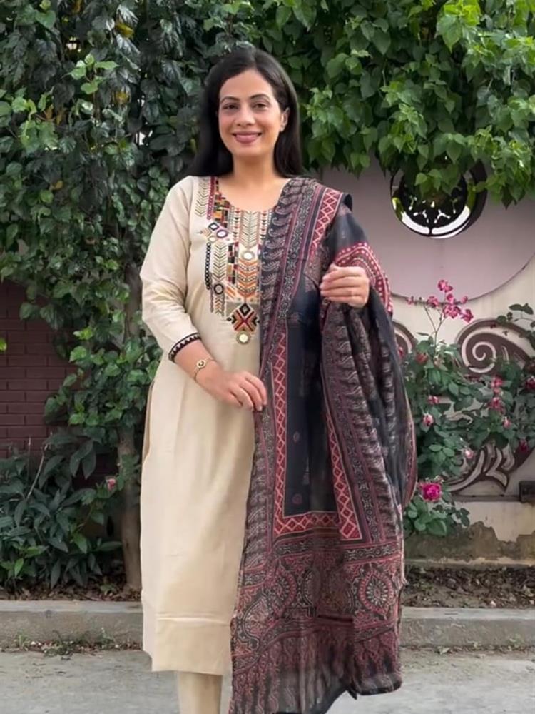 Cotton kurti pant dupatta set