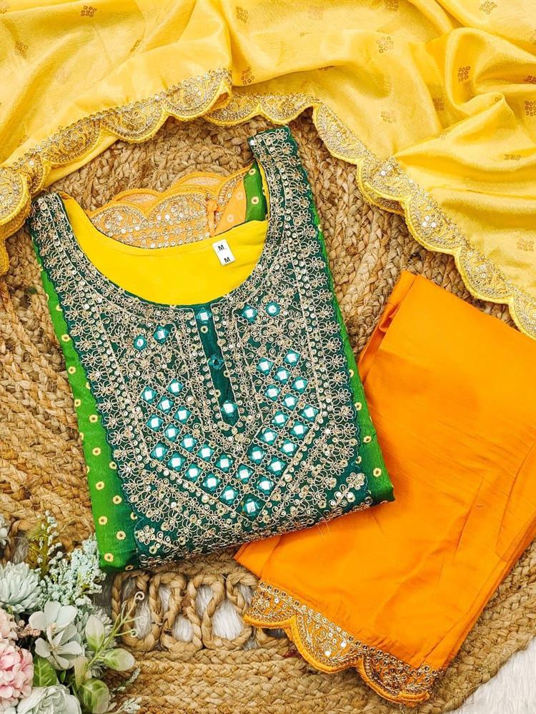 Beautiful Chinnon Festive 3 Piece Shuit 