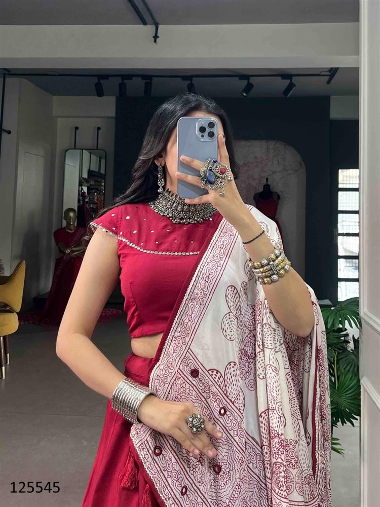 Wedding/ Navratri Special Lehenga 