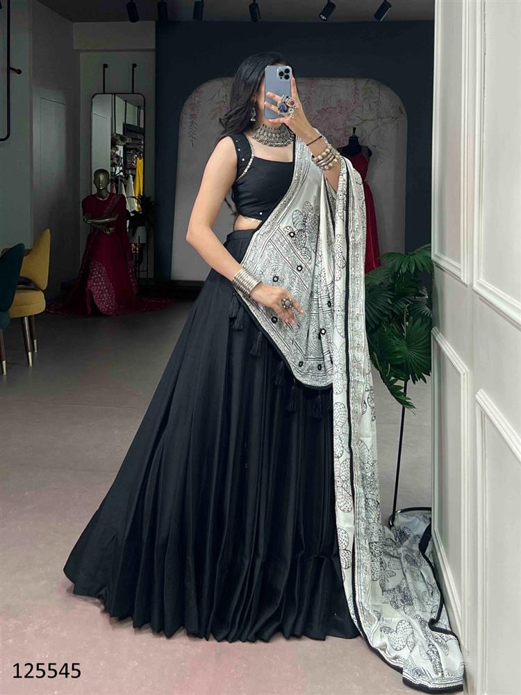 Wedding/ Navratri Special Lehenga 