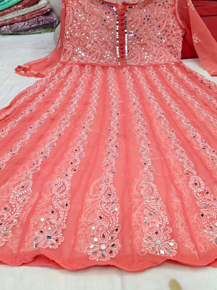 Chikankari Yog Neck Anarkali Kurti Mirrowork