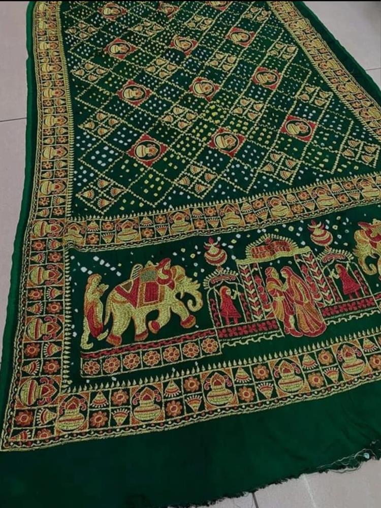 Bandhani with Work saree