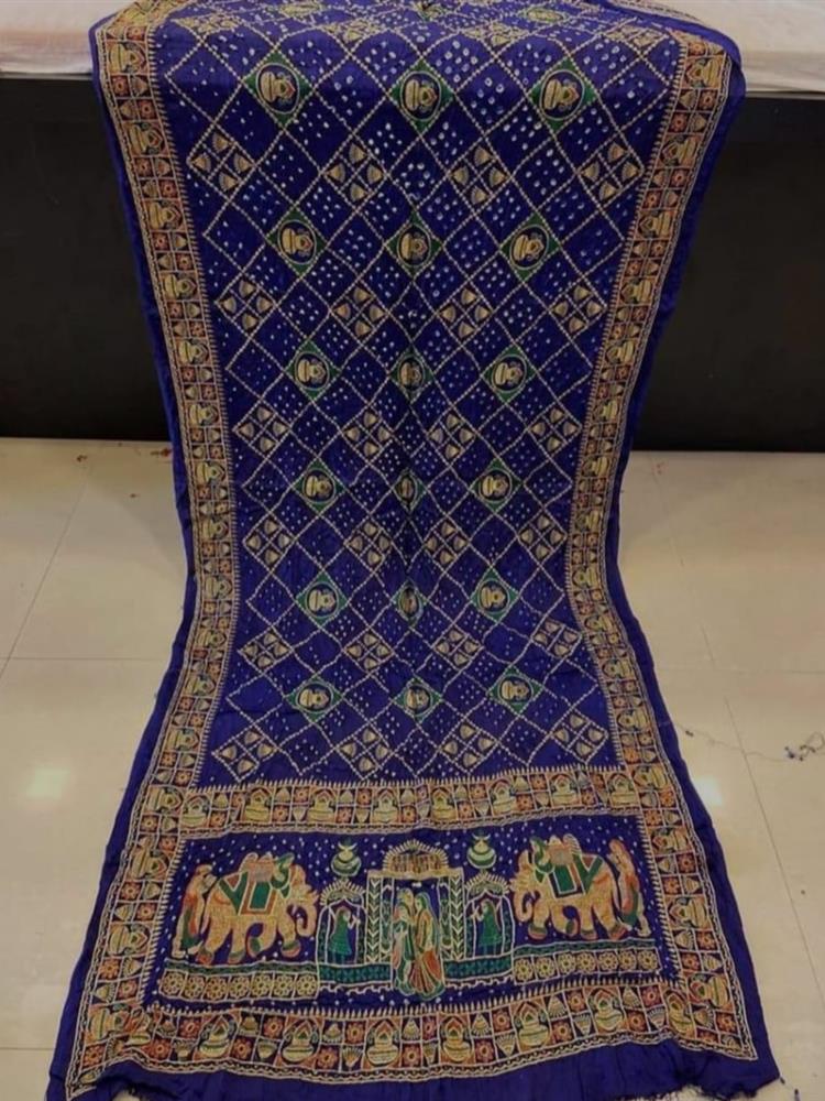 Bandhani with Work saree