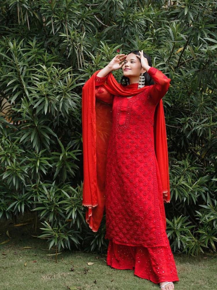 Chikankari Mukesh Booti Jaal Set with Dupatta 