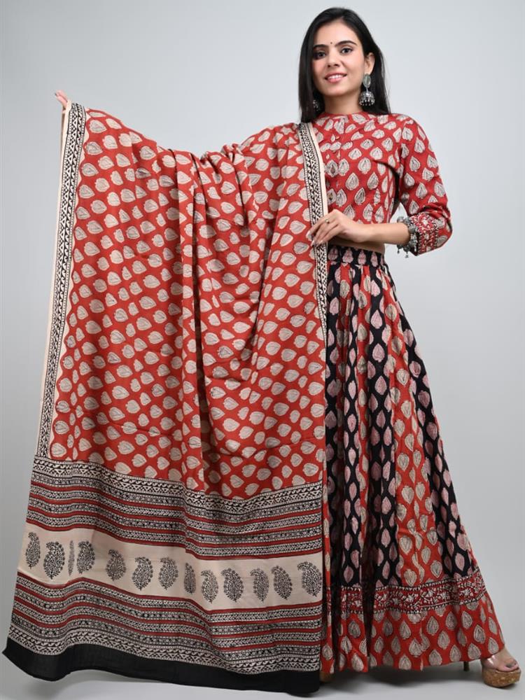 Bangru Print Lehngha
