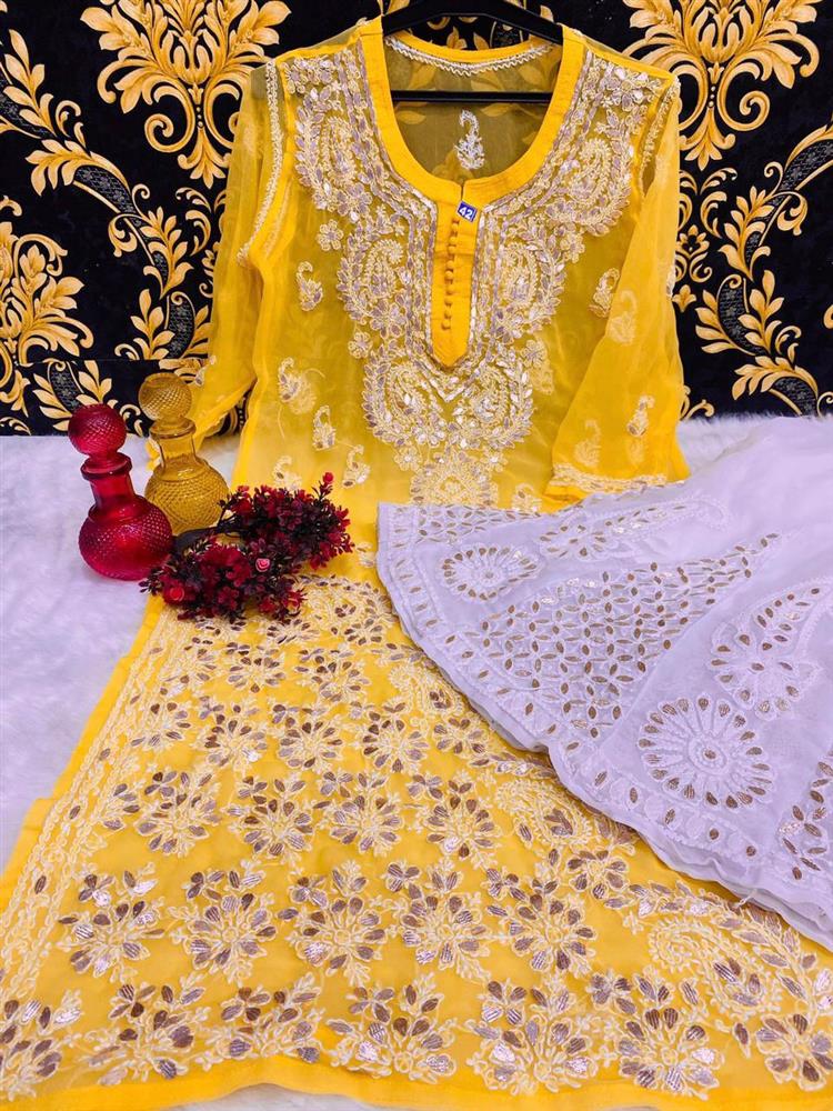 Chikankari Gottapati work with sarara