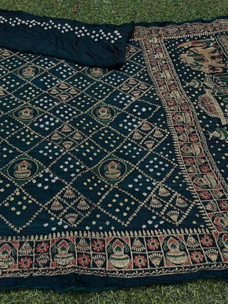 Bandhani with Work saree