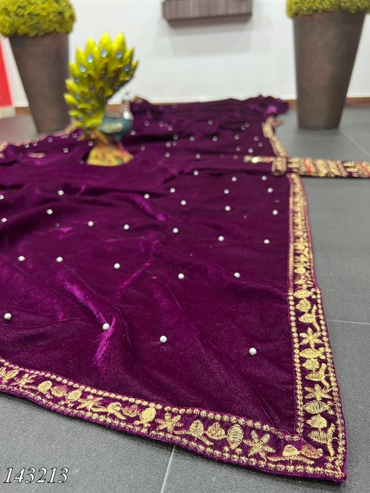 Valvet Saree